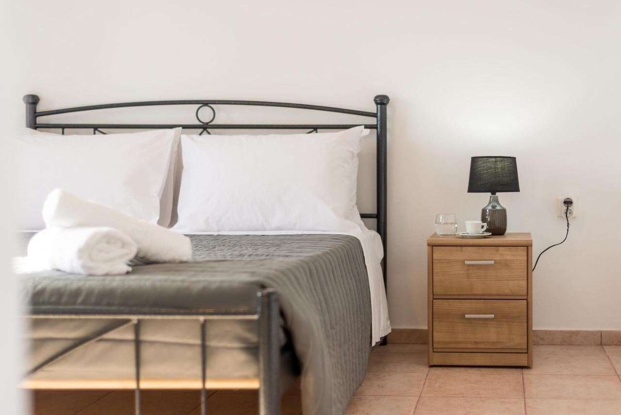 Bella-Maria At Aptera With Mountain And Sea View !! Chania  ภายนอก รูปภาพ